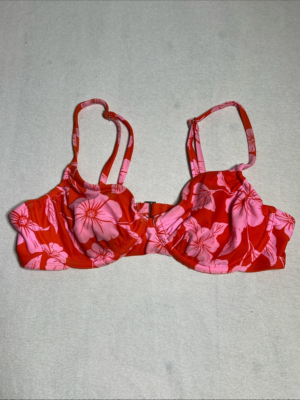 wild fable Red and Pink Floral Underwire Bikini Top